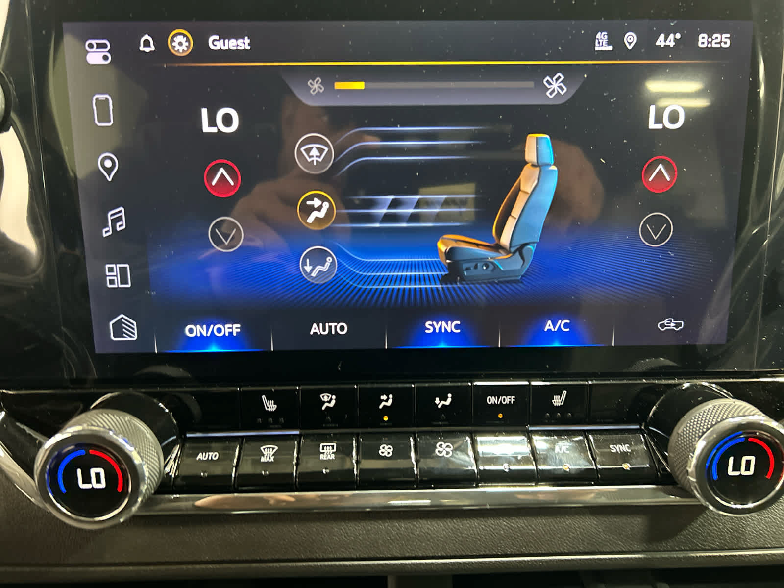 New 2026 Chevrolet Colorado Trail Boss AWD/4WD image 15