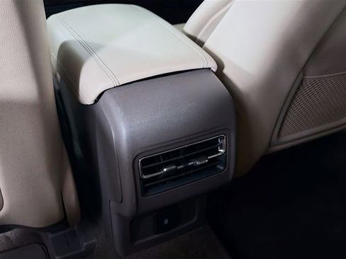 Used 2020 Lincoln Corsair FWD image 31