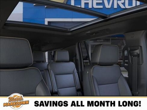 New 2026 Chevrolet Suburban Premier image 24