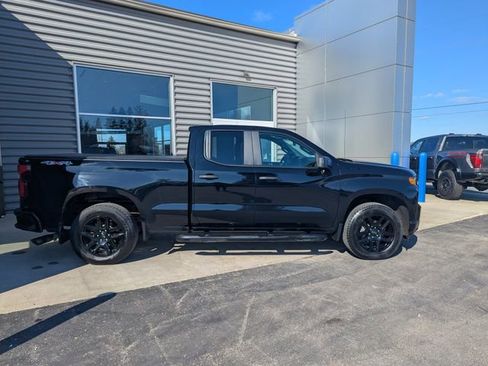 Used 2021 Chevrolet Silverado 1500 Custom w/ Rally Edition image 7
