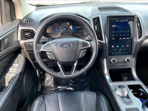 Used 2022 Ford Edge Titanium w/ Equipment Group 301A image 16