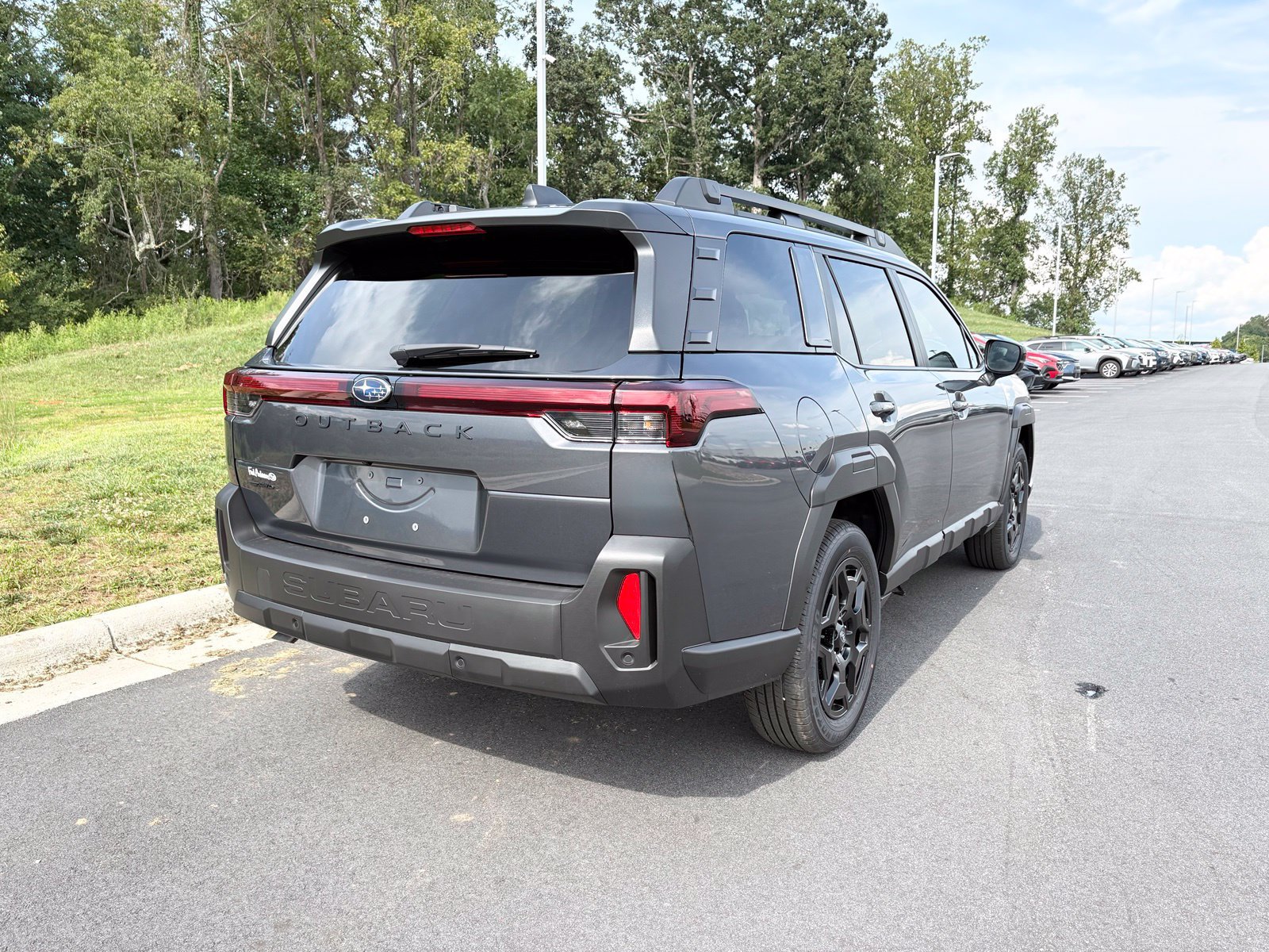 New 2026 Subaru Outback Limited AWD/4WD image 9
