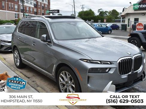 Used 2025 BMW X7 xDrive40i AWD/4WD image 4