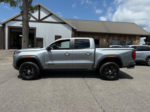 Used 2023 GMC Canyon Elevation w/ Elevation Premium Package RWD image 2