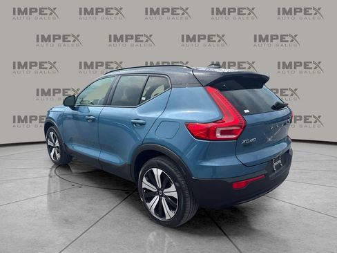 Used 2023 Volvo XC40 Recharge Plus AWD/4WD image 2