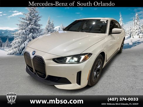 Used 2025 BMW i4 xDrive40i AWD/4WD image 18