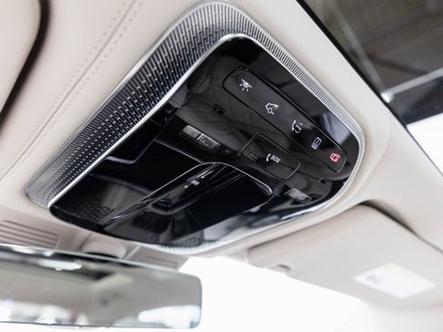 Certified 2024 Mercedes-Benz Maybach S 580 4MATIC image 26