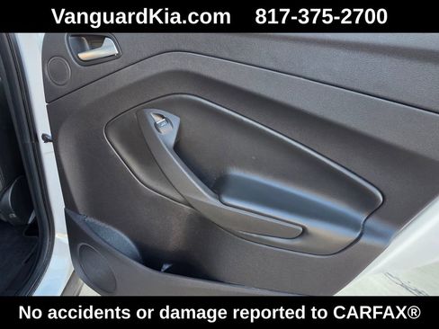 Used 2017 Ford Escape Titanium image 33