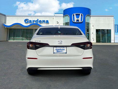 Used 2026 Honda Civic LX image 5