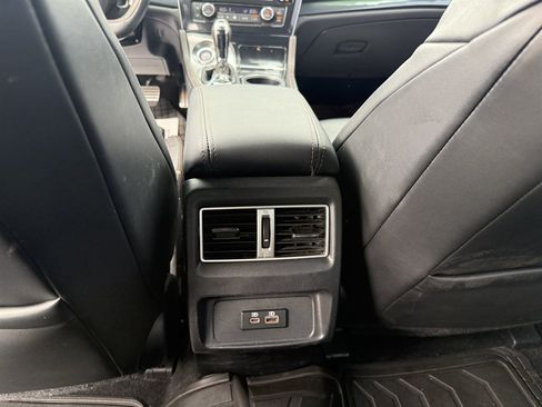 Used 2020 Nissan Maxima SR w/ Sport Mat Group FWD image 15