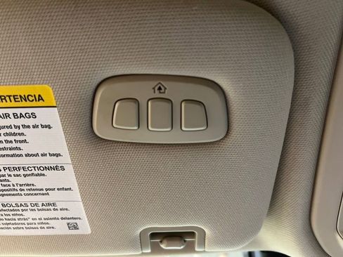 Used 2023 Lincoln Aviator AWD w/ Premium Package image 27