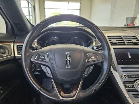Used 2020 Lincoln MKZ Reserve w/ Monochromatic Package AWD/4WD image 17