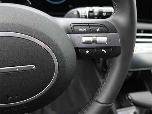 New 2026 Hyundai Tucson SEL image 19