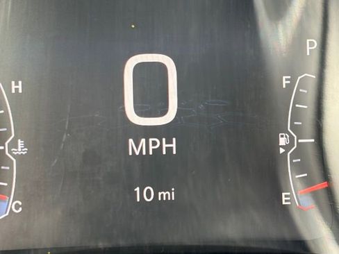 New 2026 Jeep Compass Latitude image 17