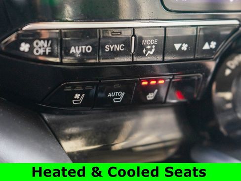 Used 2023 Acura MDX SH-AWD w/ Advance Package image 30