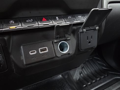 Used 2021 Chevrolet Silverado 1500 W/T w/ WT Convenience Package image 24