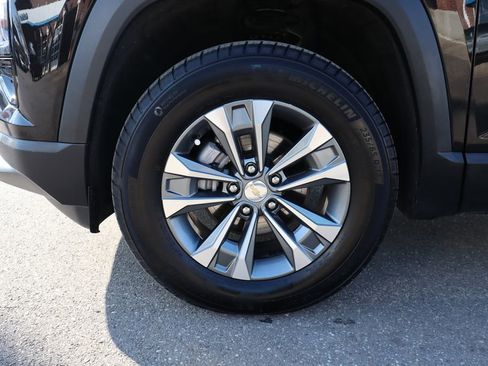 Used 2025 Chevrolet Equinox LT w/ Safety and Technology Package image 26