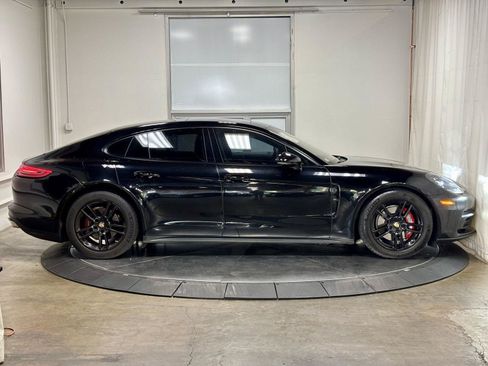 Used 2018 Porsche Panamera 4 AWD/4WD image 10