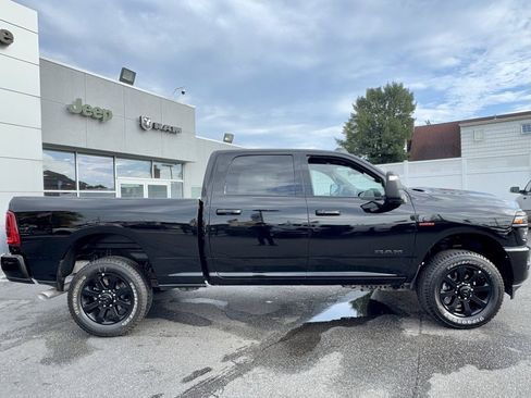 Used 2025 RAM 2500 Laramie w/ Night Edition image 8