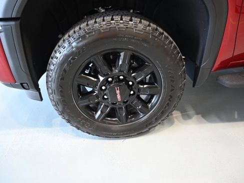 New 2026 GMC Sierra 2500 AT4 w/ AT4 Premium Plus Package AWD/4WD image 36
