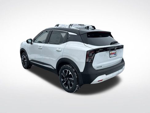 New 2026 Nissan Kicks SV w/ SV Premium Package image 3