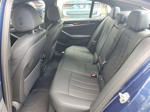 Used 2023 BMW 530i w/ M Sport Package image 11