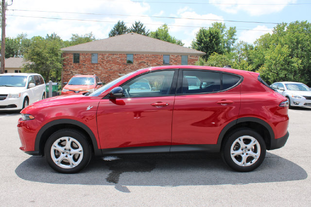 Used 2025 Dodge Hornet GT w/ GT Plus Package AWD/4WD image 5