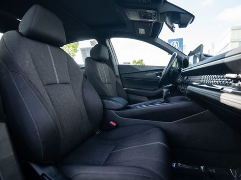 Used 2024 Honda Accord Sport image 17