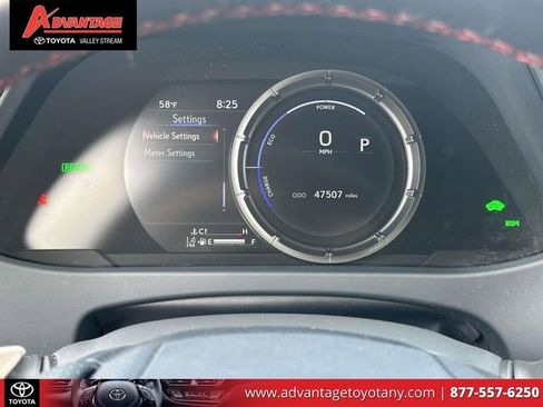 Used 2023 Lexus UX 250h F Sport AWD/4WD image 30