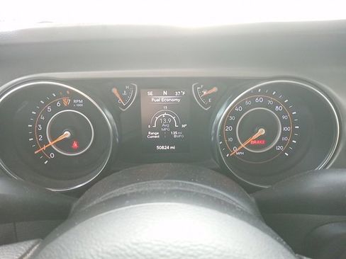 Used 2021 Jeep Gladiator Sport w/ Trailer Tow Package image 9