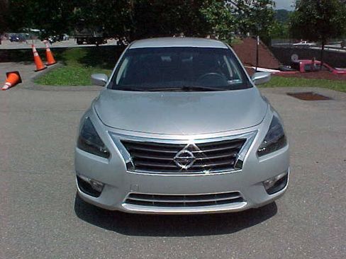 Used 2014 Nissan Altima 2.5 S w/ Display Audio Package FWD image 26