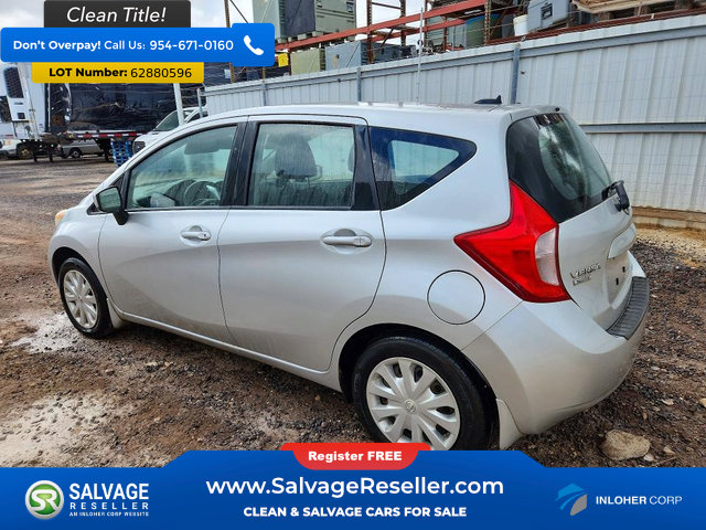 Used 2015 Nissan Versa Note SV w/ SV Convenience Package FWD image 3