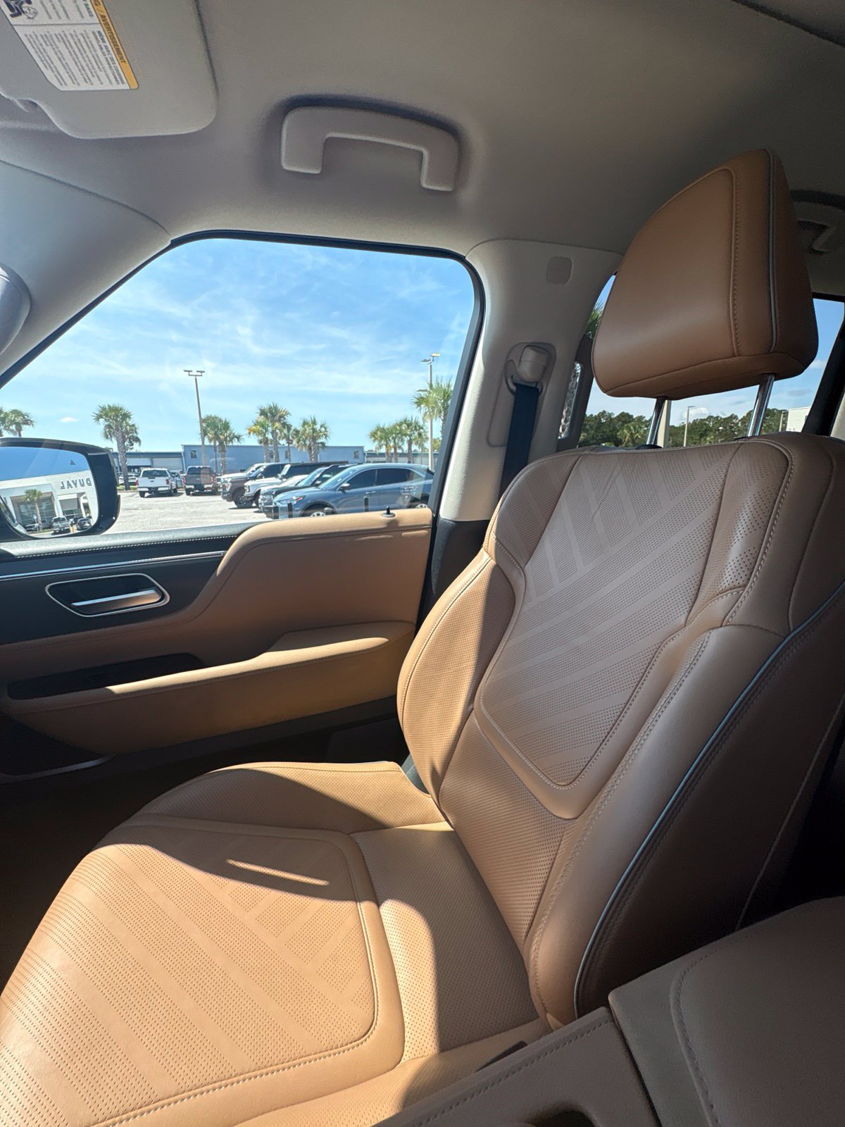 Used 2026 INFINITI QX80 Luxe w/ Cargo Package RWD image 29