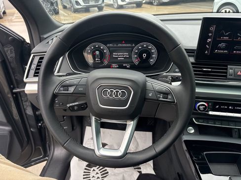 Used 2025 Audi Q5 2.0T Premium AWD/4WD image 21