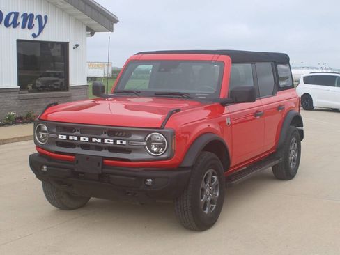 Used 2022 Ford Bronco Big Bend AWD/4WD image 1