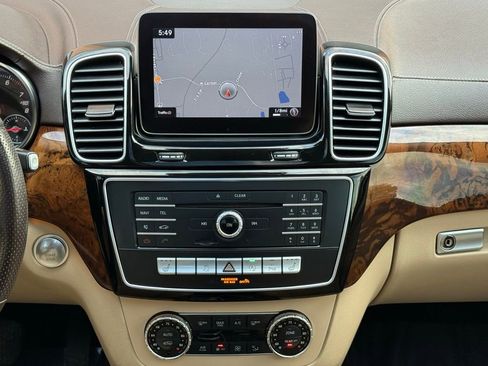 Used 2019 Mercedes-Benz GLS 450 4MATIC image 26