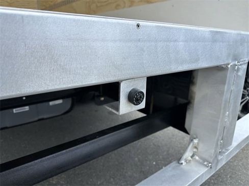 New 2024 Ford E-450 and Econoline 450 Super Duty w/ Power Windows & Locks Group image 64