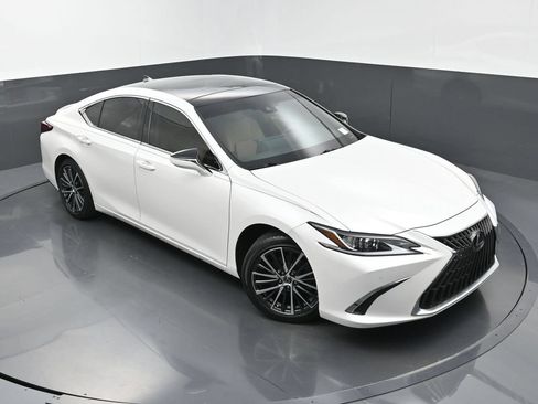 Used 2023 Lexus ES 350 w/ Premium Package FWD image 34