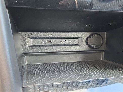 New 2025 Volkswagen Taos S image 19