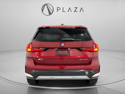 Used 2026 BMW X1 xDrive28i w/ Technology Package image 5