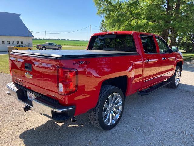 Used 2018 Chevrolet Silverado 1500 LTZ AWD/4WD image 5