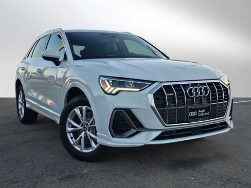 New 2025 Audi Q3 2.0T Premium Plus image 1