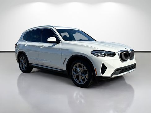 Used 2024 BMW X3 sDrive30i w/ Convenience Package image 1