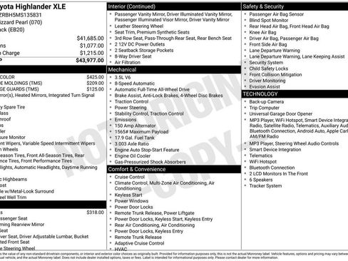 Used 2021 Toyota Highlander XLE AWD/4WD image 27