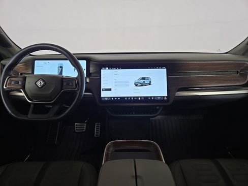 Used 2024 Rivian R1S Adventure AWD/4WD image 27