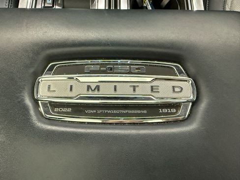 Used 2022 Ford F150 Limited image 30