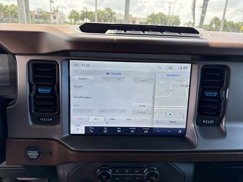 Used 2022 Ford Bronco Outer Banks w/ Sasquatch Package AWD/4WD image 23
