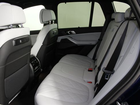 New 2026 BMW X5 sDrive40i w/ M Sport Package image 22