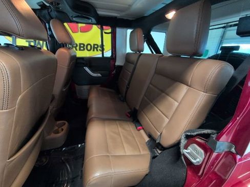 Used 2012 Jeep Wrangler Unlimited Sahara w/ Trailer Tow Group AWD/4WD image 20