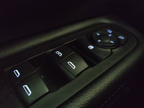 Used 2019 GMC Terrain SLT w/ Preferred Package AWD/4WD image 27